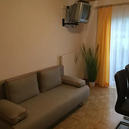 Haus Heimo בית אירוח *