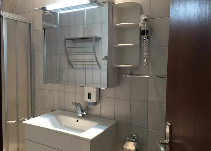 Haus Heimo Pansiyon *